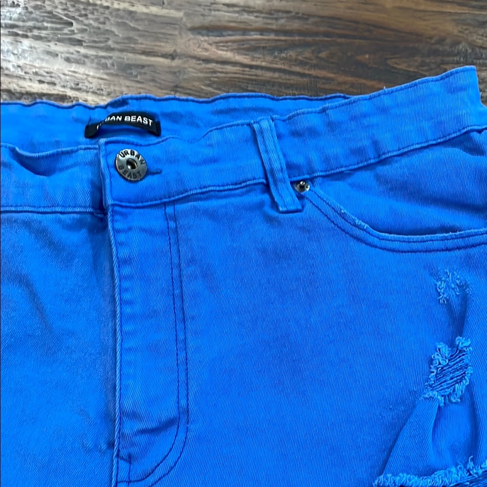 Urban Beast distressed shorts size 36 - Picture 4 of 11